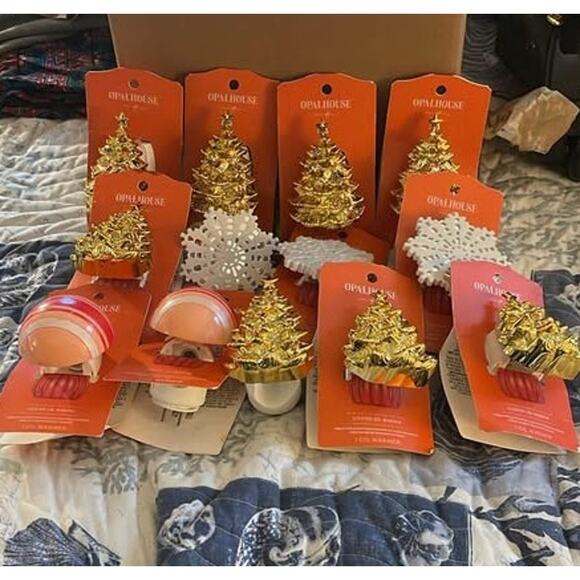 Vintage Silver Tone Red Black Glass Beaded Bracelet Dangle Butterfly Charms B#14 - Picture 5 of 5